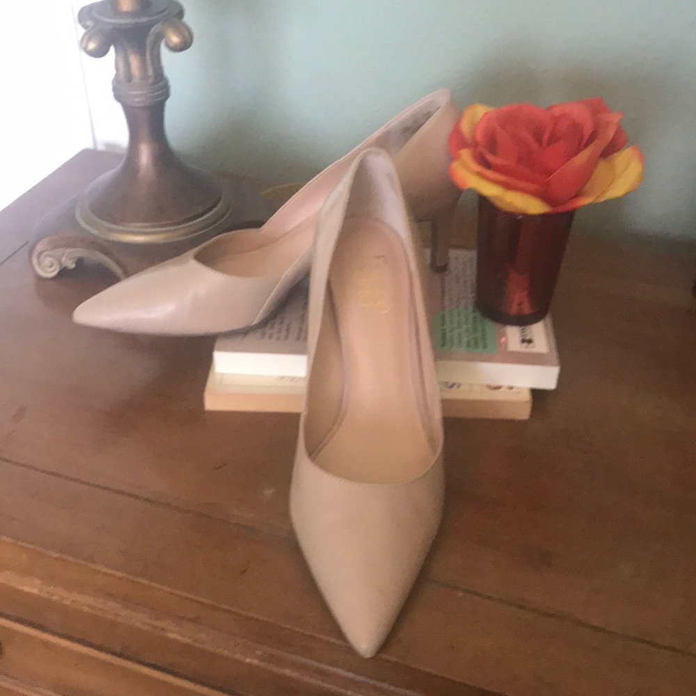 Franco Sarto nude pump size 8.5